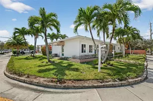 1470 N Treasure Dr, North Bay Village, FL 33141 - Photo 1
