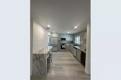 935 Lincoln St, Hollywood, FL 33019 - Photo 8