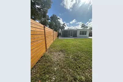 935 Lincoln St, Hollywood, FL 33019 - Photo 30