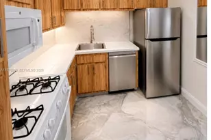 2030 S Ocean Dr, Hallandale Beach, FL 33009 - Photo 14