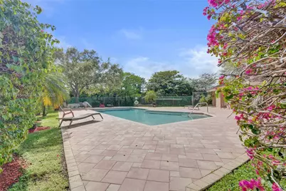 3703 NW 91st Ln, Sunrise, FL 33351 - Photo 38