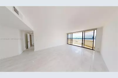 1000 W Island Blvd #1812, Aventura, FL 33160 - Photo 8