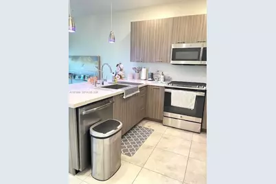 6410 NW 102nd Path #303, Doral, FL 33178 - Photo 8