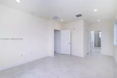 6410 NW 102nd Path #303, Doral, FL 33178 - Photo 54