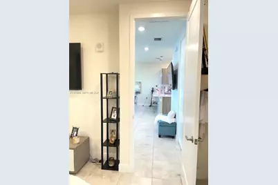 6410 NW 102nd Path #303, Doral, FL 33178 - Photo 32