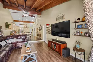 10301 Laurel Ct, Pembroke Pines, FL 33026 - Photo 22