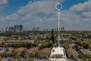 15991 NE 18th Pl, North Miami Beach, FL 33162 - Photo 14