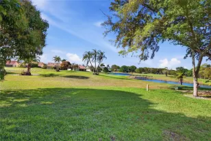 8249 NW 70th St, Tamarac, FL 33321 - Photo 30