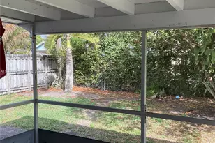 9469 SW 53rd St, Cooper City, FL 33328 - Photo 4