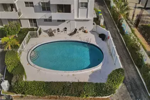 1075 92nd St, Bay Harbor Islands, FL 33154 - Photo 20