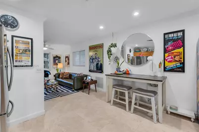 2805 NW 52nd Ct, Tamarac, FL 33309 - Photo 8