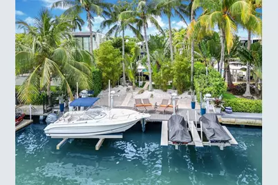 755 NE 77th Street, Miami, FL 33136 - Photo 4