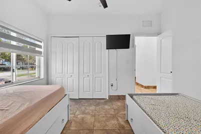 21143 SW 92nd Pl, Cutler Bay, FL 33189 - Photo 8