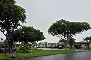 7439 SW 106th Ct, Miami, FL 33173 - Photo 2