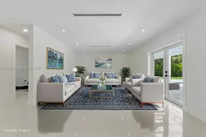 7860 SW 158th Ter, Palmetto Bay, FL 33157 - Photo 2