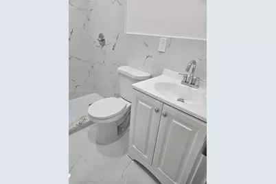 2121 NW 14th St, Miami, FL 33125 - Photo 4
