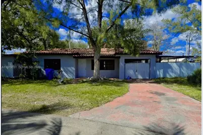 2121 NW 14th St, Miami, FL 33125 - Photo 1