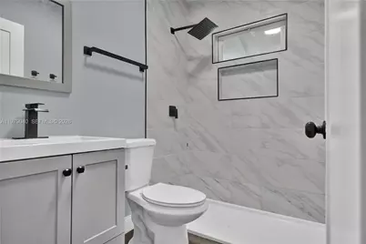 607 SW 9th St, Fort Lauderdale, FL 33315 - Photo 12