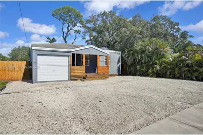 607 SW 9th St, Fort Lauderdale, FL 33315 - Photo 1