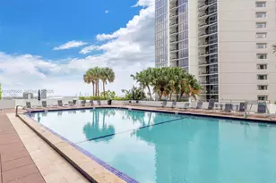 1717 N Bayshore Dr, Miami, FL 33132 - Photo 22