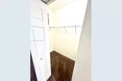 10600 NW 88th St #215, Doral, FL 33178 - Photo 16