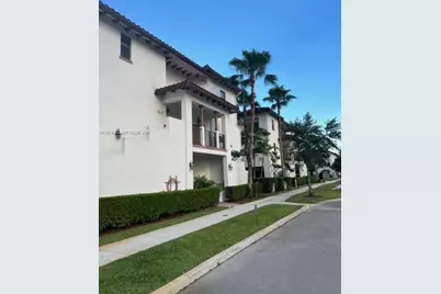 10600 NW 88th St #215, Doral, FL 33178 - Photo 4