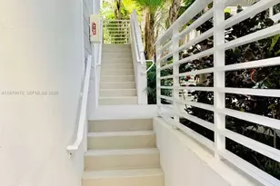 619 Meridian Ave, Miami Beach, FL 33139 - Photo 4