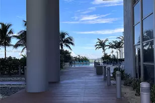 888 Biscayne Blvd, Miami, FL 33132 - Photo 16