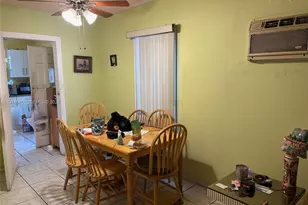 740 NE 4th Pl, Hialeah, FL 33010 - Photo 8