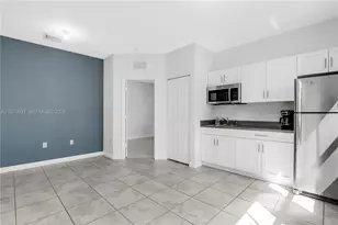 2541 SE 1st St, Homestead, FL 33033 - Photo 36