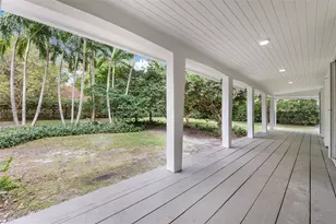 9330 SW 72nd Ave, Pinecrest, FL 33156 - Photo 16