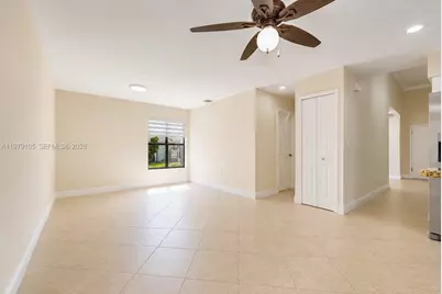 536 SW 88th Ct, Miami, FL 33174 - Photo 8
