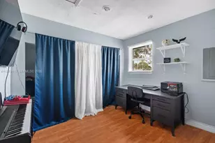 2286 NW 81st Ave, Sunrise, FL 33322 - Photo 14