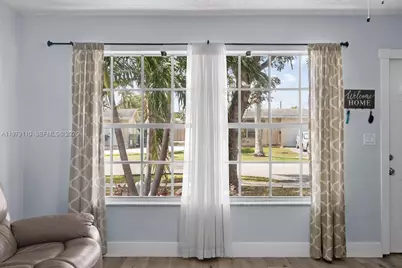 2286 NW 81st Ave, Sunrise, FL 33322 - Photo 6