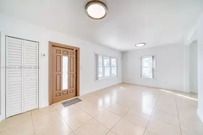 3930 SW 68th Ave, Miami, FL 33155 - Photo 10