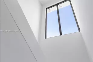 53 NW 52nd St, Miami, FL 33127 - Photo 10