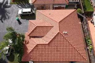 5758 NW 97th Pl, Doral, FL 33178 - Photo 2