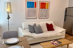 611 11th St, Miami Beach, FL 33139 - Photo 2