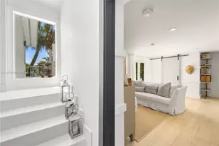 536 Jeronimo Dr, Coral Gables, FL 33146 - Photo 26