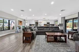 7525 Branch St, Hollywood, FL 33024 - Photo 8