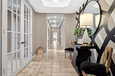 5801 Collins Ave #1600, Miami Beach, FL 33140 - Photo 66