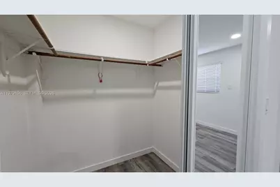 1941 NW 32 St #1941, Miami, FL 33142 - Photo 12