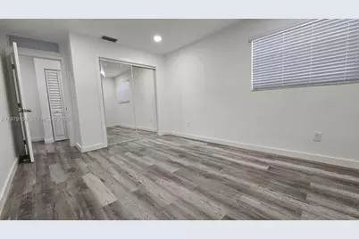 1941 NW 32 St #1941, Miami, FL 33142 - Photo 4