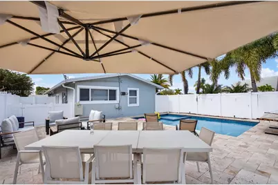 268 SE 8th Ave, Deerfield Beach, FL 33441 - Photo 22