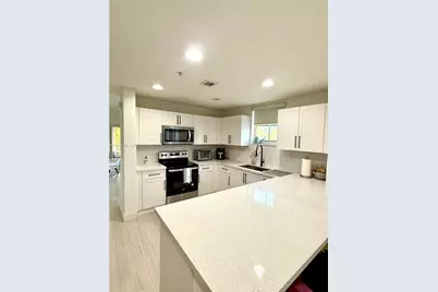 8999 NW 107th Ct #216-1, Doral, FL 33178 - Photo 2