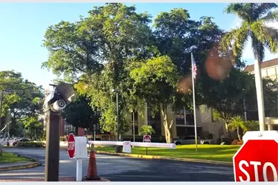 2802 N 46 Ave #520B, Hollywood, FL 33021 - Photo 32