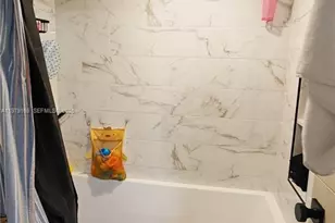 2802 N 46th Ave, Hollywood, FL 33021 - Photo 14