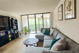 2802 N 46th Ave, Hollywood, FL 33021 - Photo 2