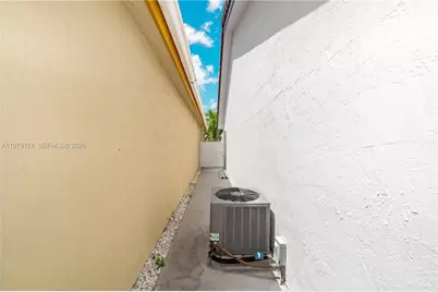9046 NW 121st Ter #90, Hialeah Gardens, FL 33018 - Photo 26