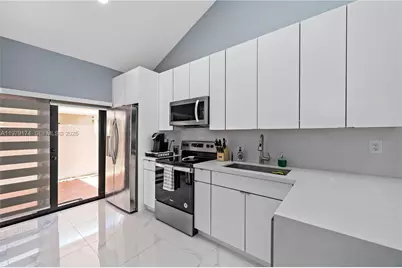 9046 NW 121st Ter #90, Hialeah Gardens, FL 33018 - Photo 10